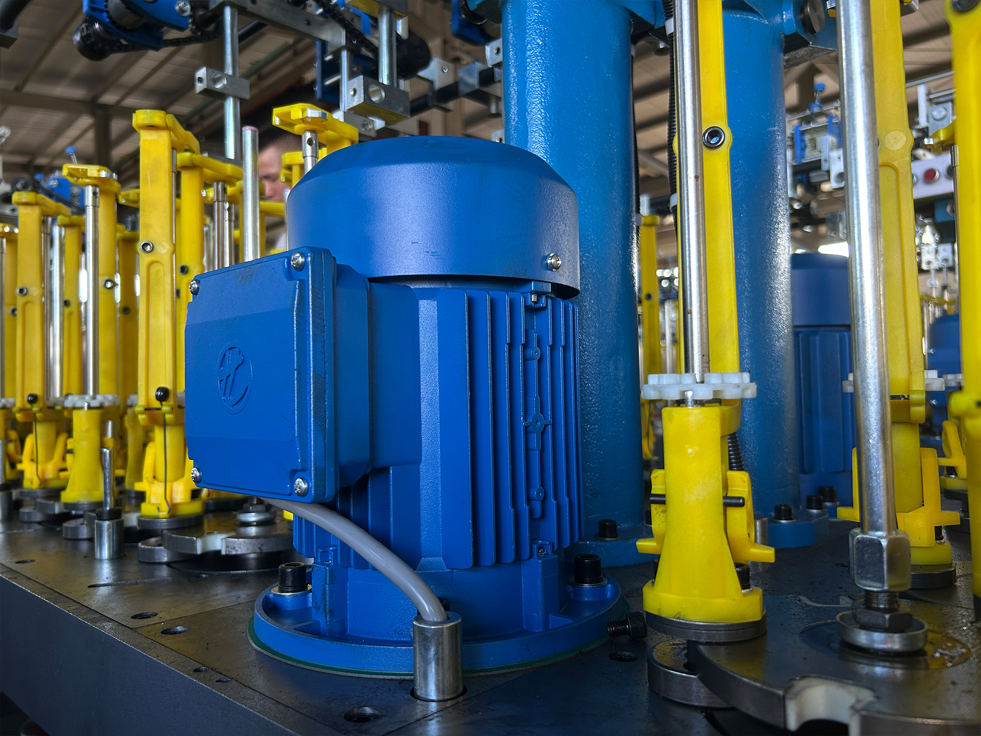 u2203704527221495061fm253app138fJPEG 1